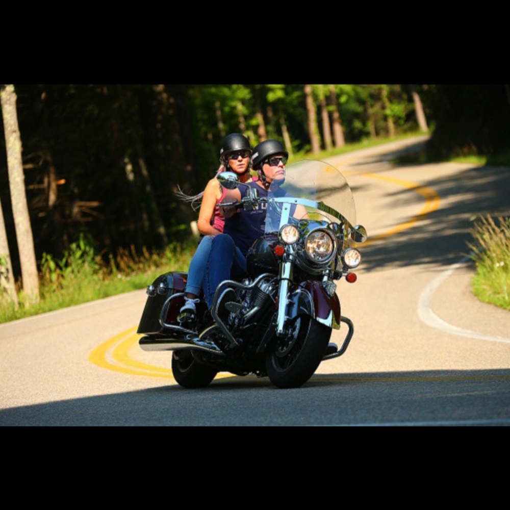 Meet your Posher, Aprile